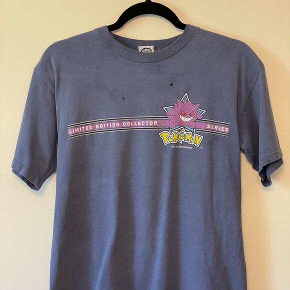 Pokémon L Gengar blue purple Limited Edition Collectors #89 Gengar t-shirt - Picture 2 of 8